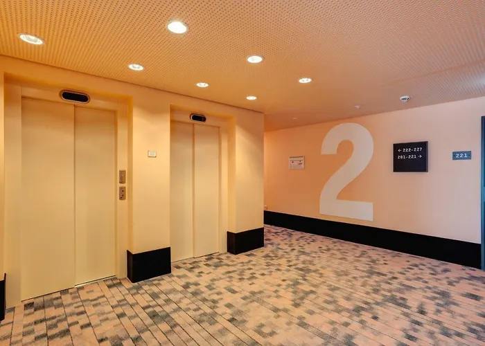 MEININGER Hotel Heidelberg Hauptbahnhof